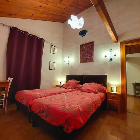 Hébergement de vacances La Maison Des Bois *