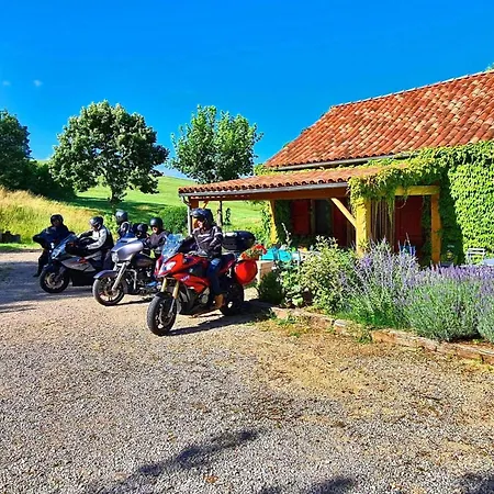 La Maison Des Bois Сasa de vacaciones Compeyre